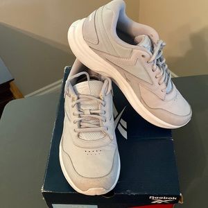 Reebok DMX Max Walking Shoes